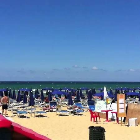 Il Sole Di Sicilia كاستيلاّماري ديل غو